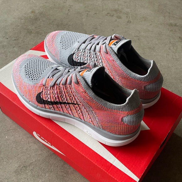 Nike Free 4.0 Flyknit Lightweight Running/Training Sneakers Size 7.5 Womens - Picture 3 of 6
